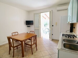 公寓, 1 間臥室 | 私人小型廚房 | 大型雪櫃/冰箱、焗爐、爐具、廚房用具/餐具/器皿