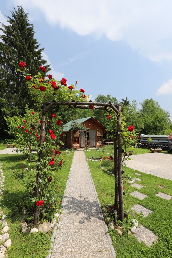 Jardines del alojamiento