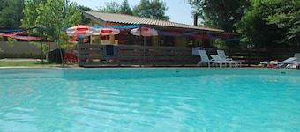 Camping Besalu