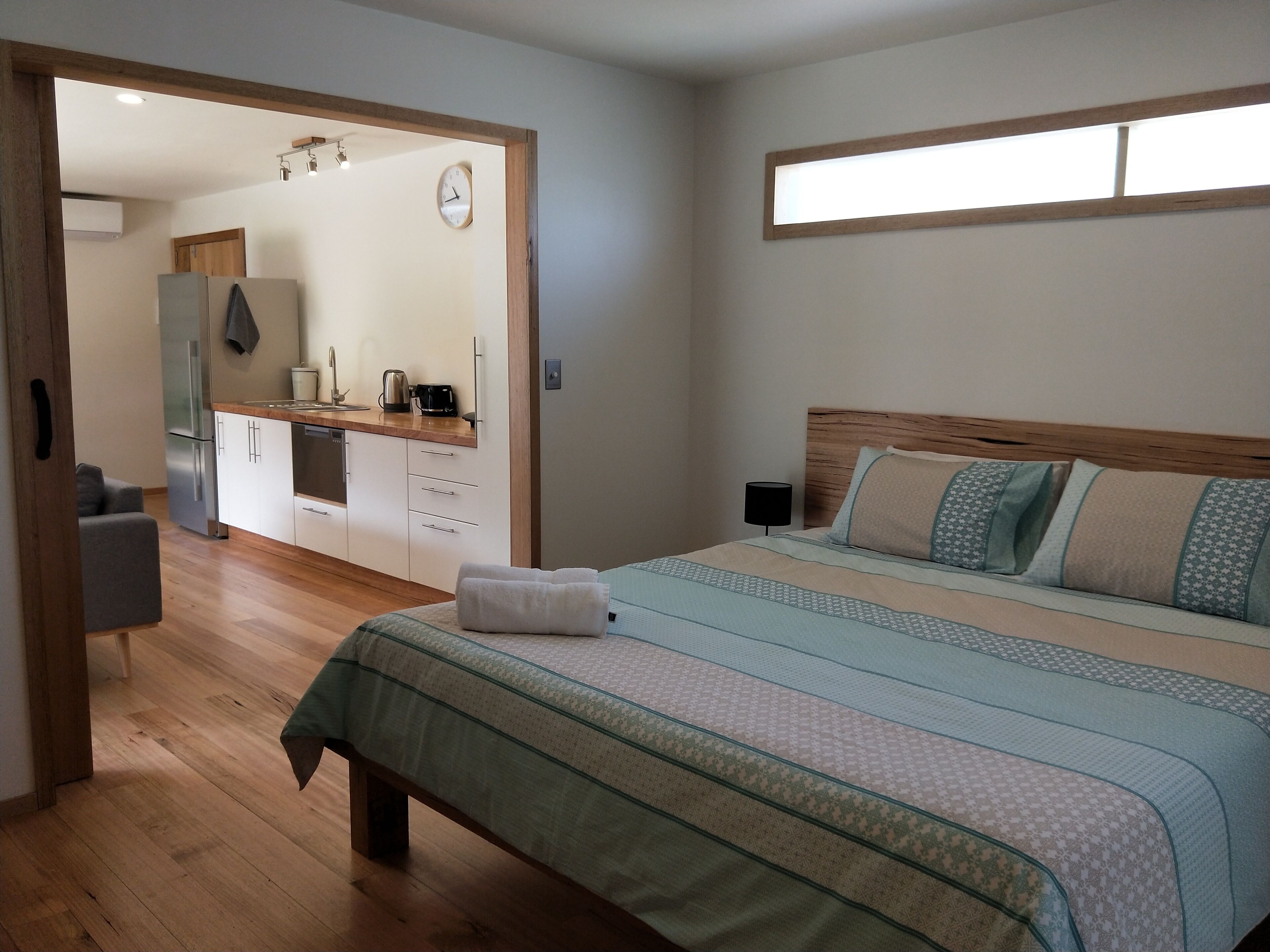 Derwent RiverApartment - Newly Listed! — image 6