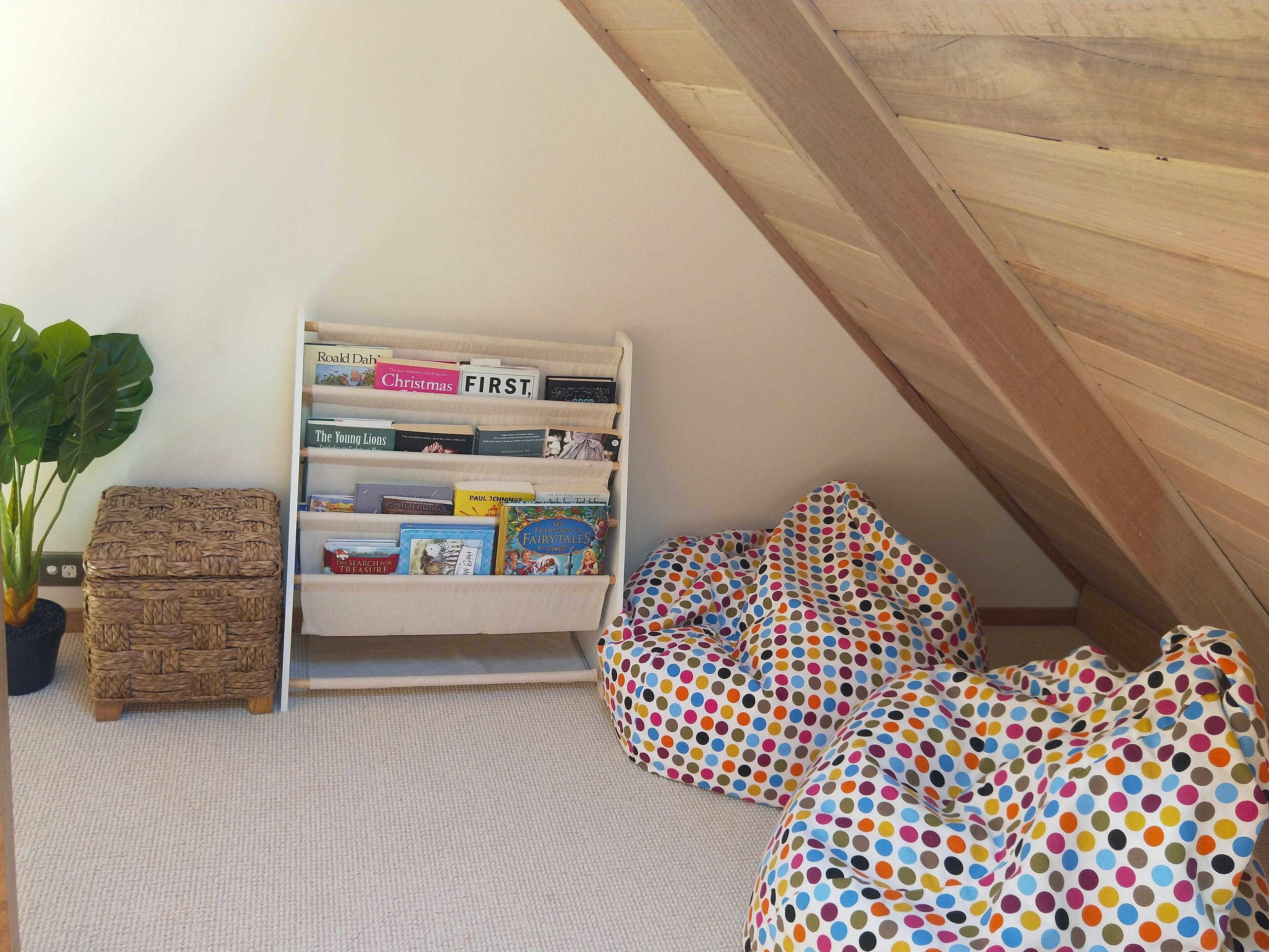 Derwent RiverApartment - Newly Listed! — image 14