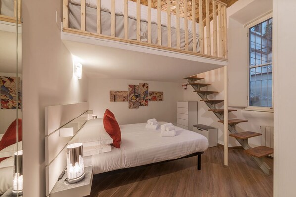 1 slaapkamer, een strijkplank/strijkijzer, wifi, beddengoed