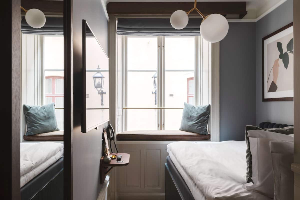 Habitación económica, 1 cama individual, para no fumadores | Ropa de cama de alta calidad y caja de seguridad en la habitación