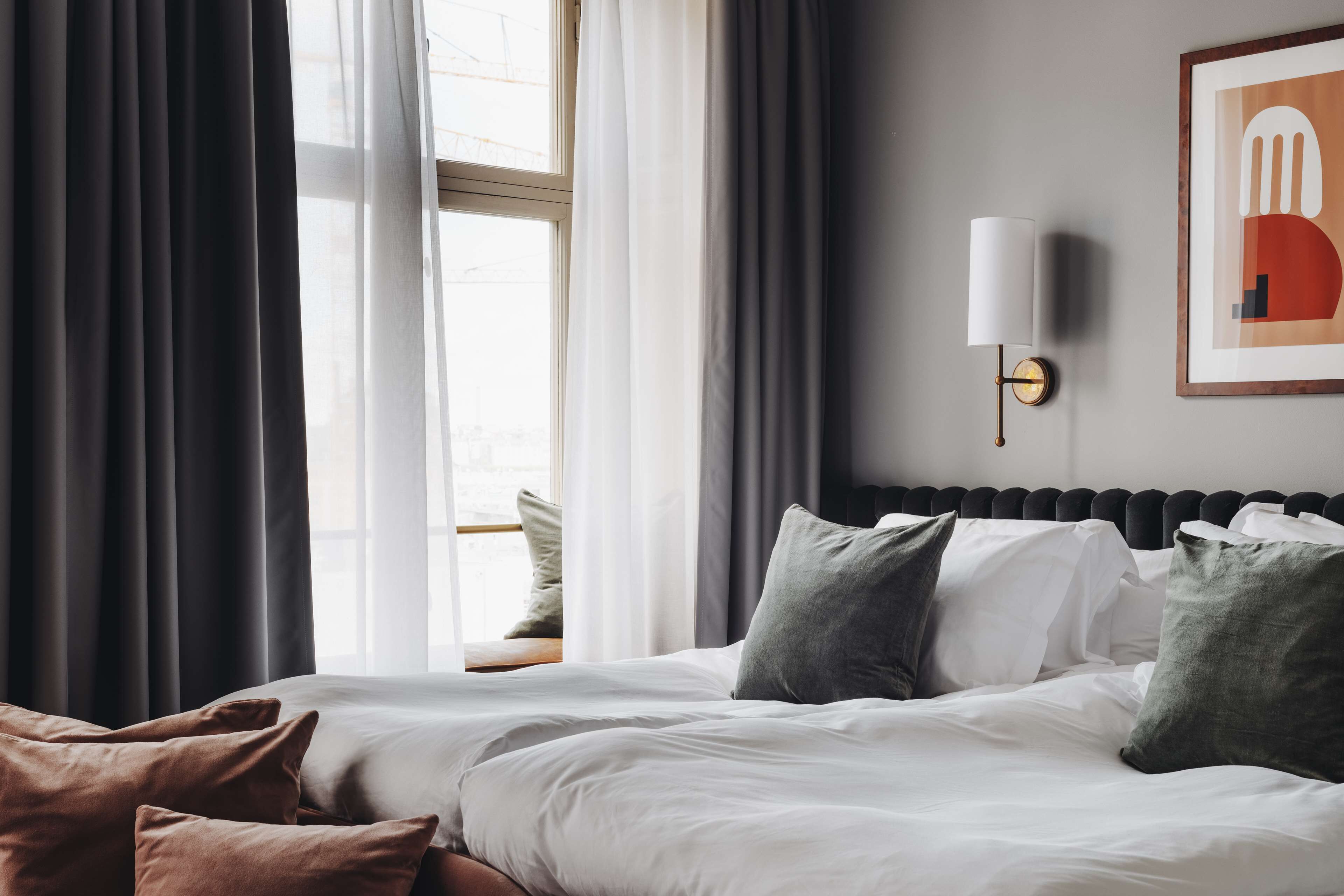 premium bedding, in-room safe, free wifi, bed sheets