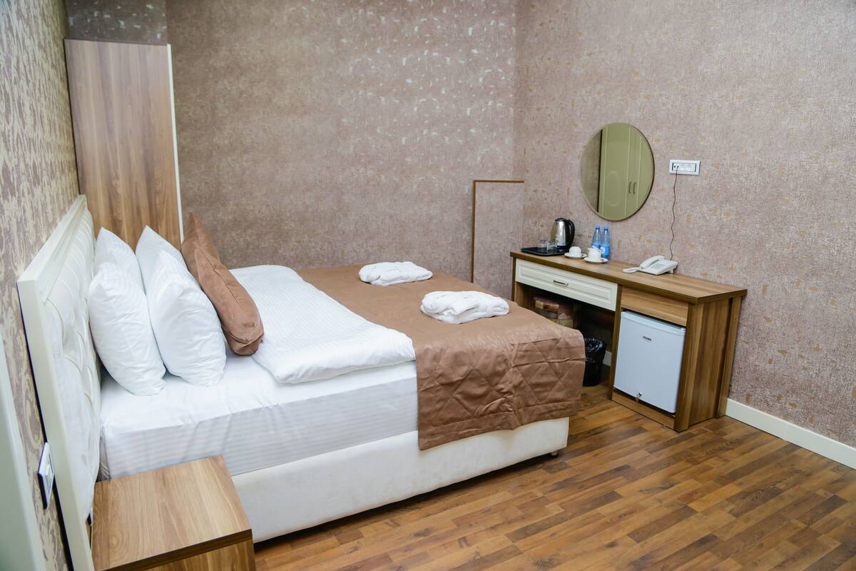 Premium bedding, minibar, in-room safe, desk