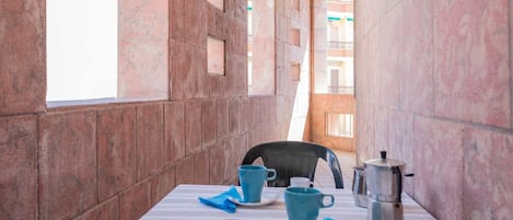 Leilighet, 2 soverom | Balkong