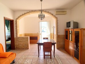 Appartamento, 1 camera da letto | Soggiorno | TV