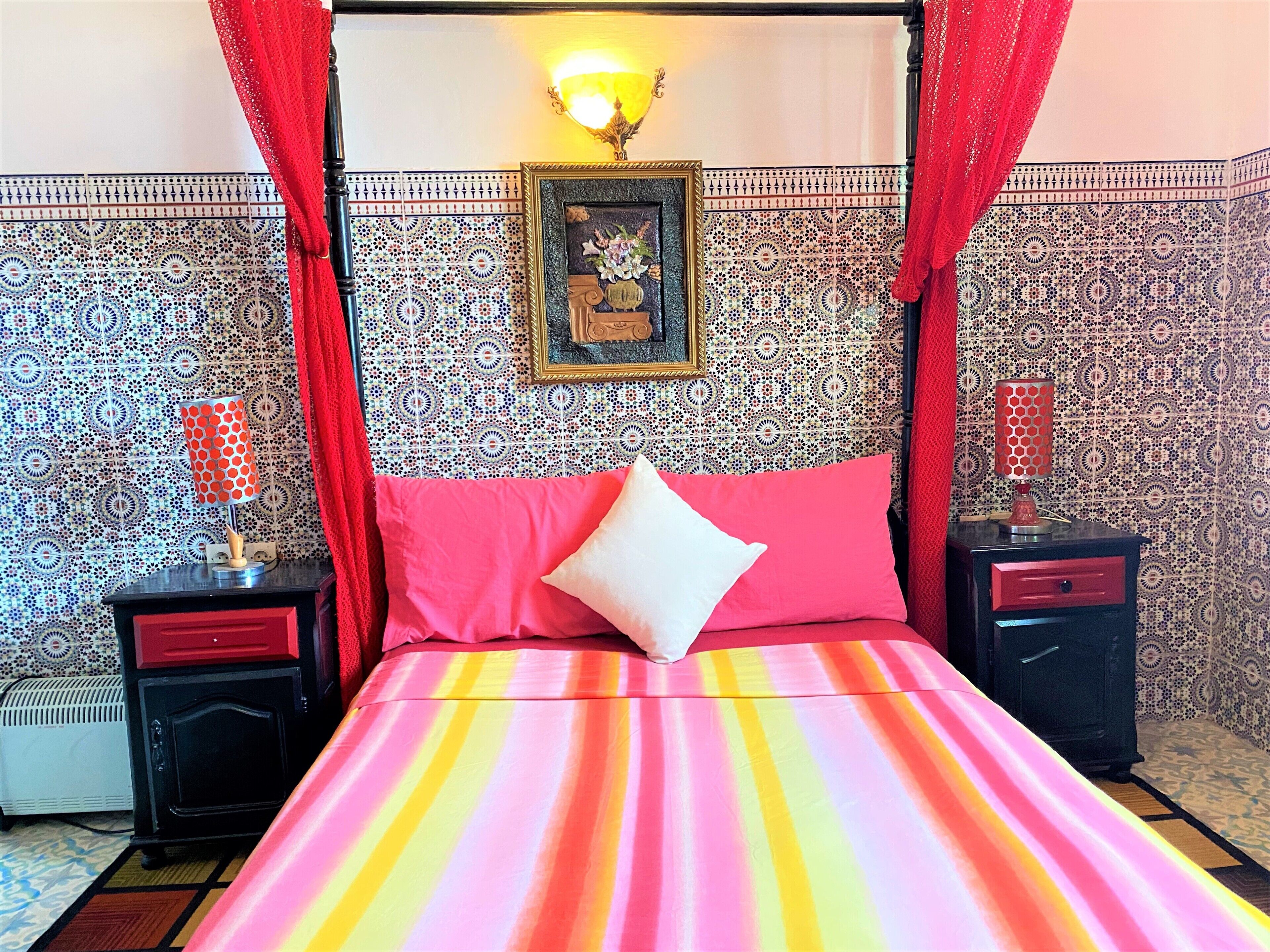 City Townhome, Multiple Beds, Smoking