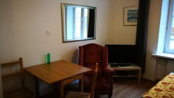 Familienapartment | Bügeleisen/Bügelbrett, kostenloses WLAN, Bettwäsche