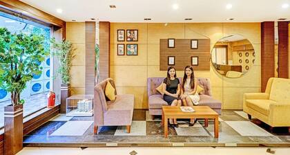 FabHotel Mayuri Residency