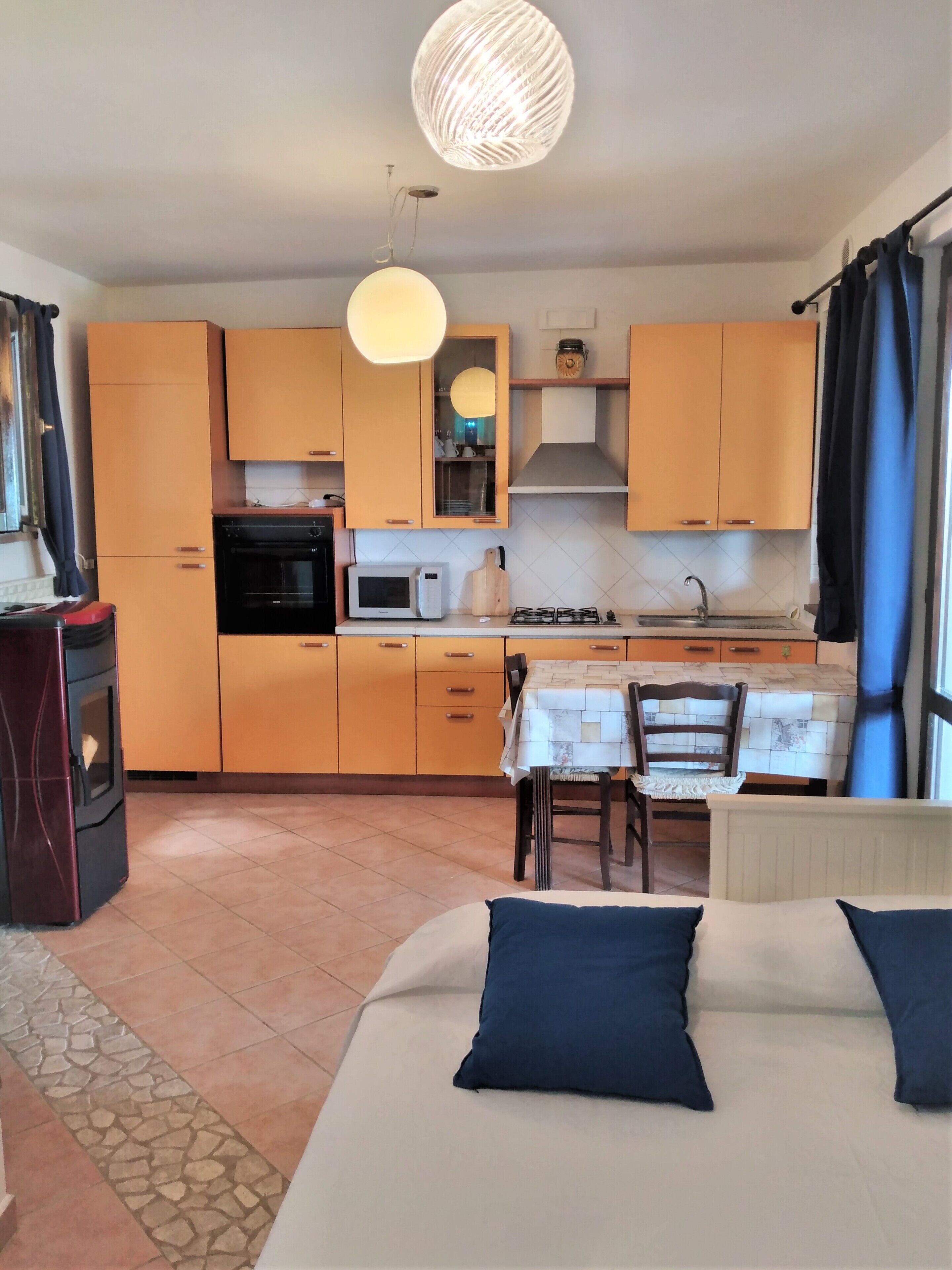 Private house with porch and garden, just steps from the beach