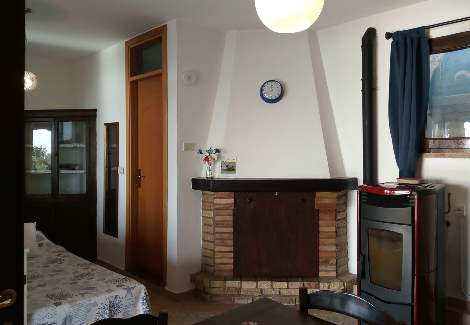 Private house with porch and garden, just steps from the beach