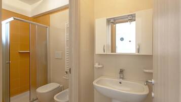 Apartment, 1 Bedroom | Bathroom | Bidet