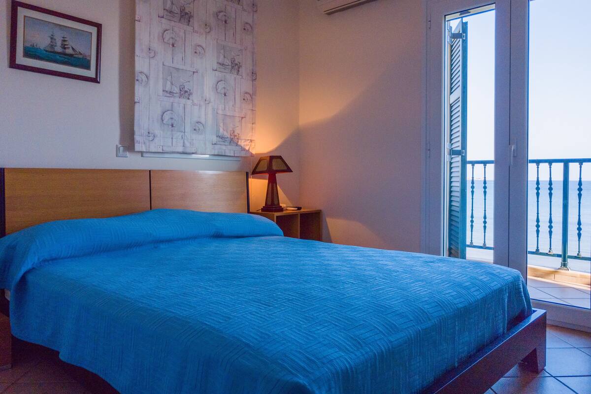 Deluxe-Apartment, 3 Schlafzimmer, Strandblick (Nausicaa Upper) | Ausblick vom Zimmer