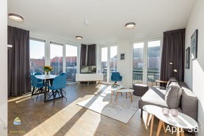 TV - Luxury Comfort Apartment | 2 persons (Zoutelande)