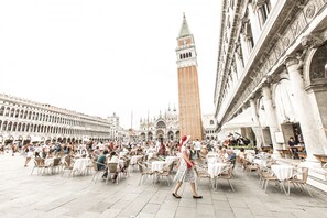 Außenbereich für Bankette
