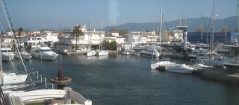 CAVALL DE MAR EMPURIABRAVA