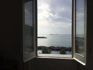 Comfort Room, Sea View (Paestum) | Pemandangan air