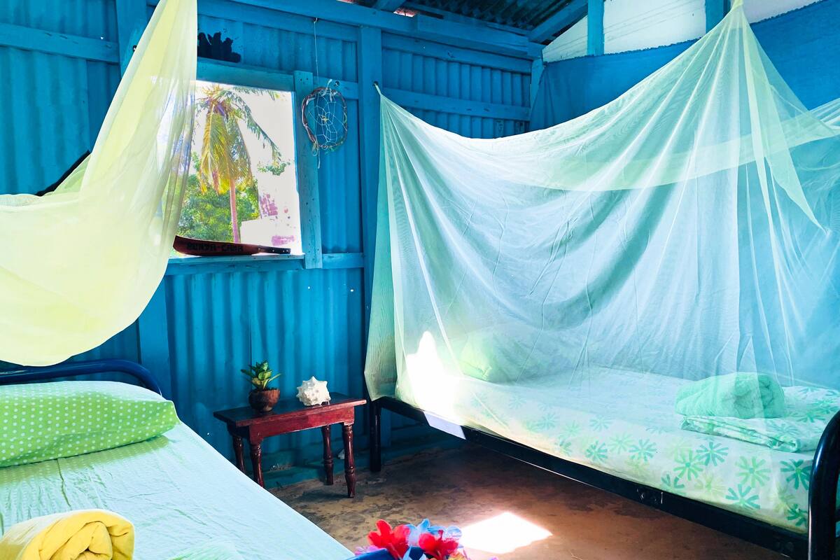 Basic Twin Room, 2 Single Beds, Non Smoking