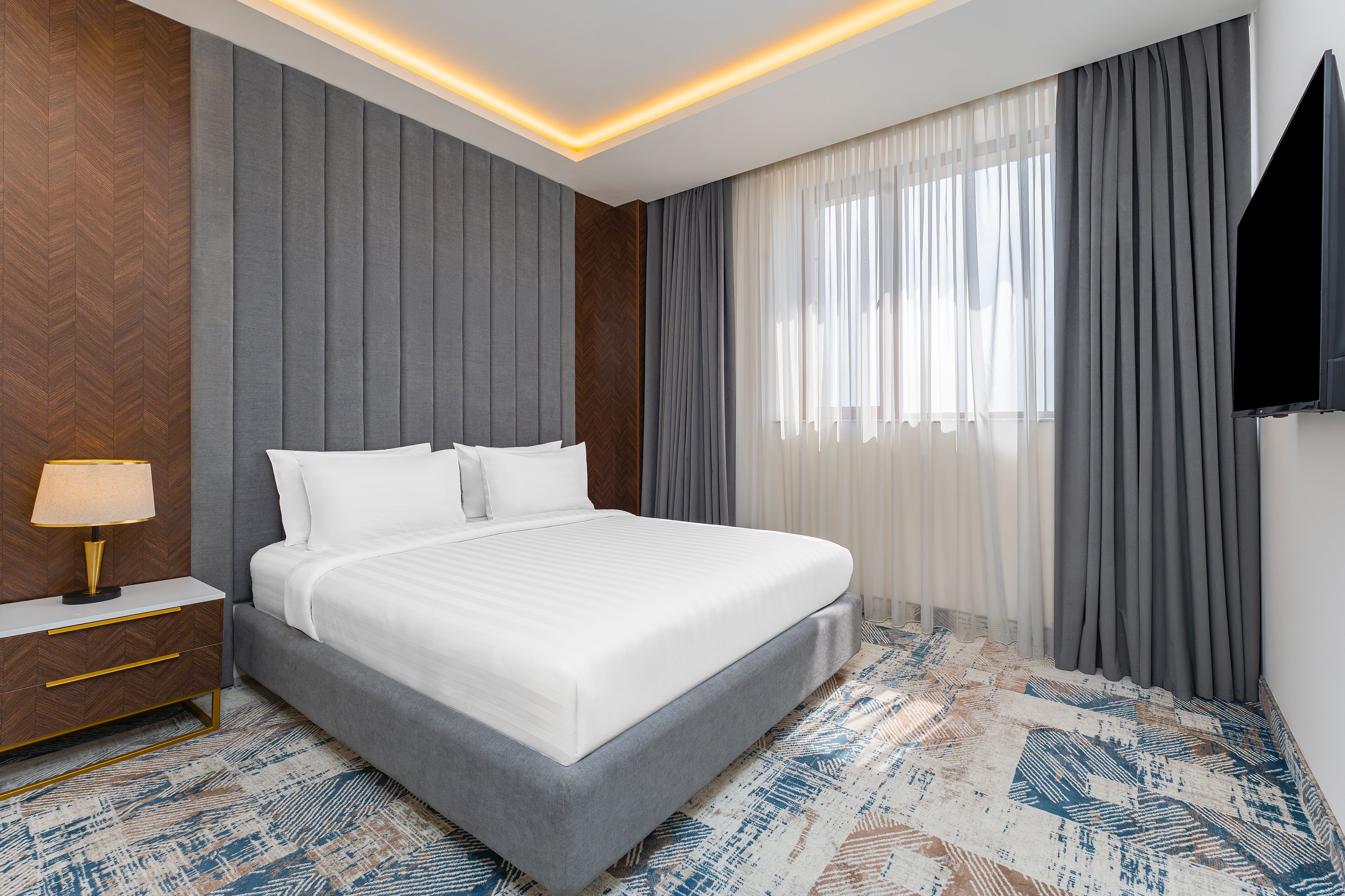 Photo - Venice Complex Hotel