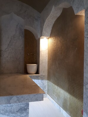 Sauna, steam room, Thai massages