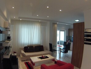 Televisión y estéreo 