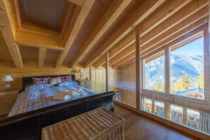 4 chambres, espace de travail pour ordinateur portable