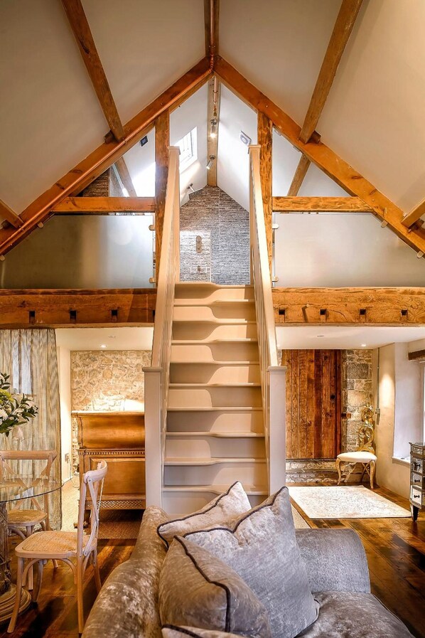 Äänieristys, ilmainen Wi-Fi, vuodevaatteet