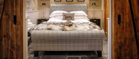 Apartment, Non Smoking | Free WiFi, bed sheets