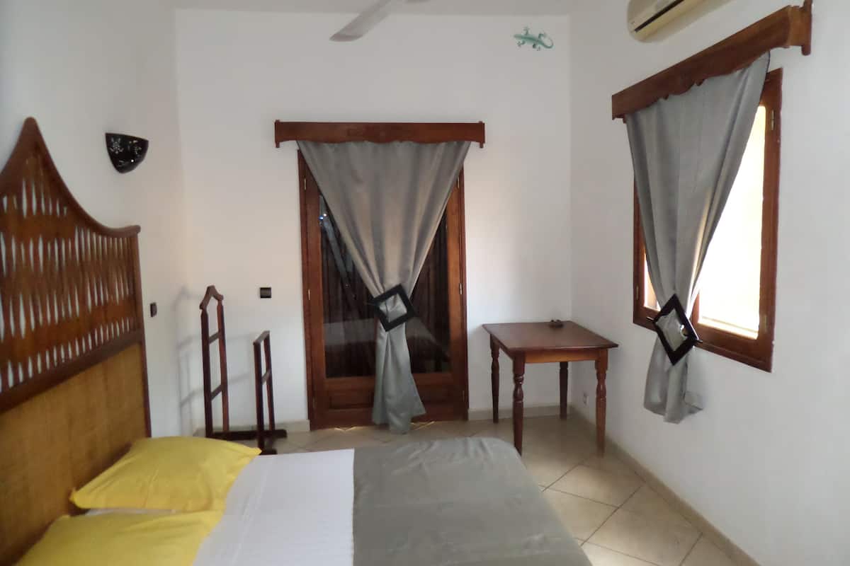 1 chambre, coffres-forts dans les chambres, Wi-Fi gratuit, draps fournis
