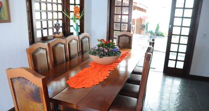 Haus mit Pool, Grill in Morumbi, neben Hosp. Albert Einsten .....