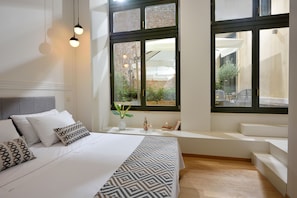 1 bedroom, in-room safe, iron/ironing board, WiFi