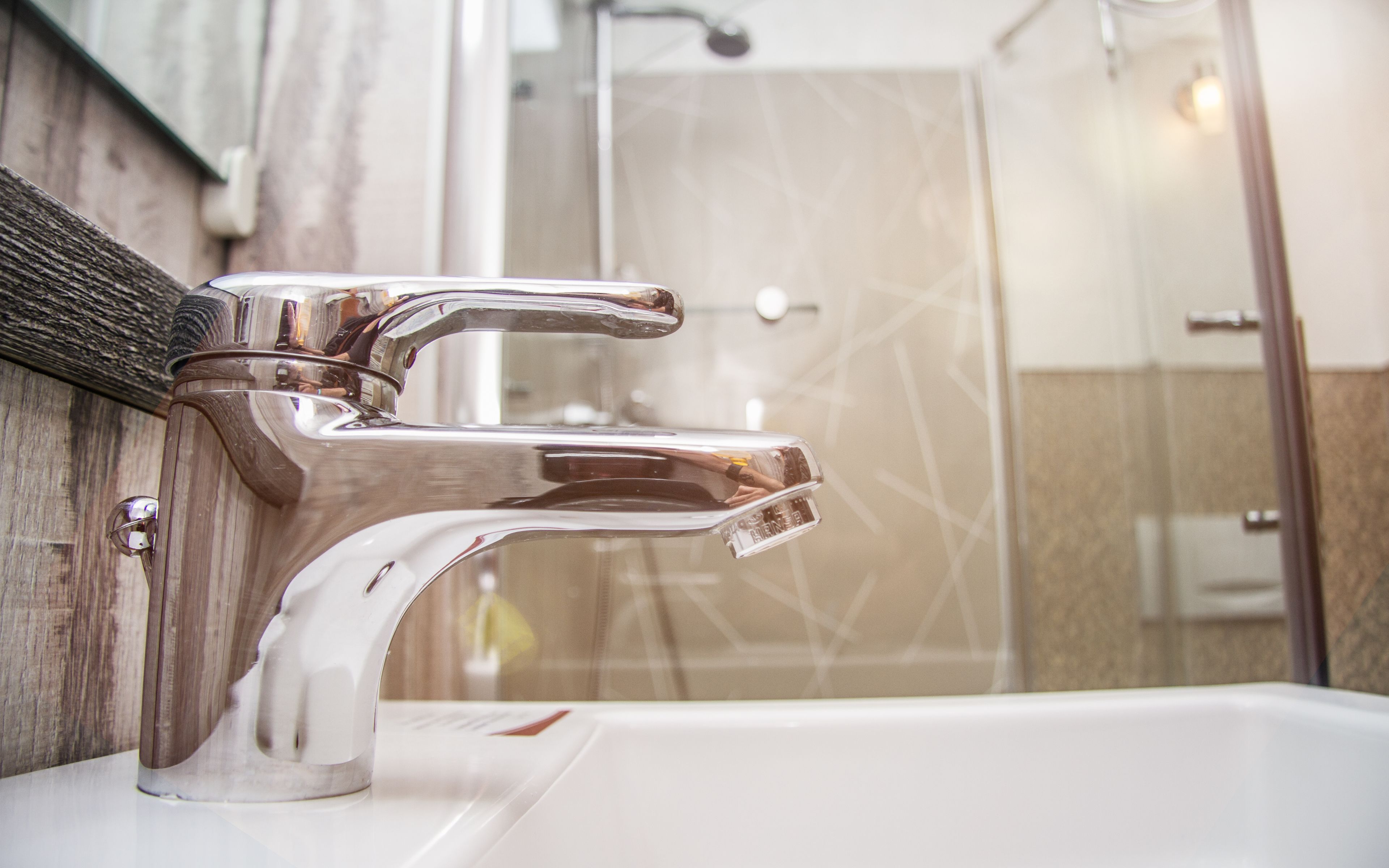 shower, free toiletries, hair dryer, slippers