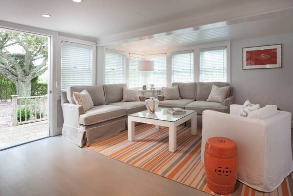 غرفة المعيشة