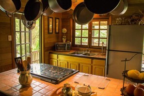 Apartment, 2 Queen Beds (Spectacular Farm Unique Peaceful Wood) | Private kitchen