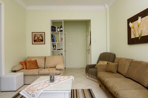 Flat-screen TV - Omar do Rio - BC808 (Rio de Janeiro)