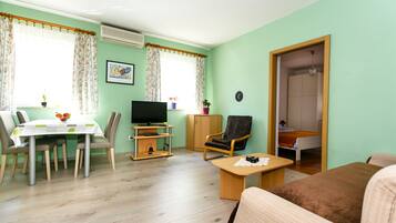 Appartement Classique, plusieurs lits, non-fumeurs, vue jardin | Wi-Fi gratuit, draps fournis