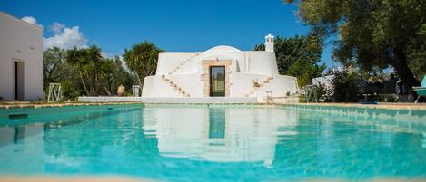 Piscine extérieure (ouverte en saison)