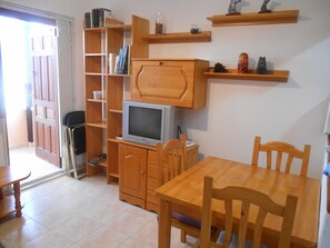Dining - cool apartment with wifi (Torrevieja)