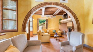 Peis og stereoanlegg