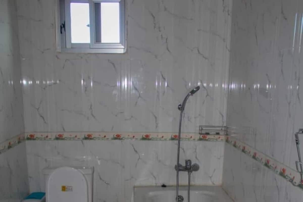 Honeymoon Suite | Bathroom