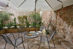 Terassi/patio