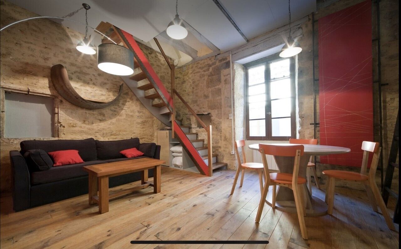 Charming Apartment