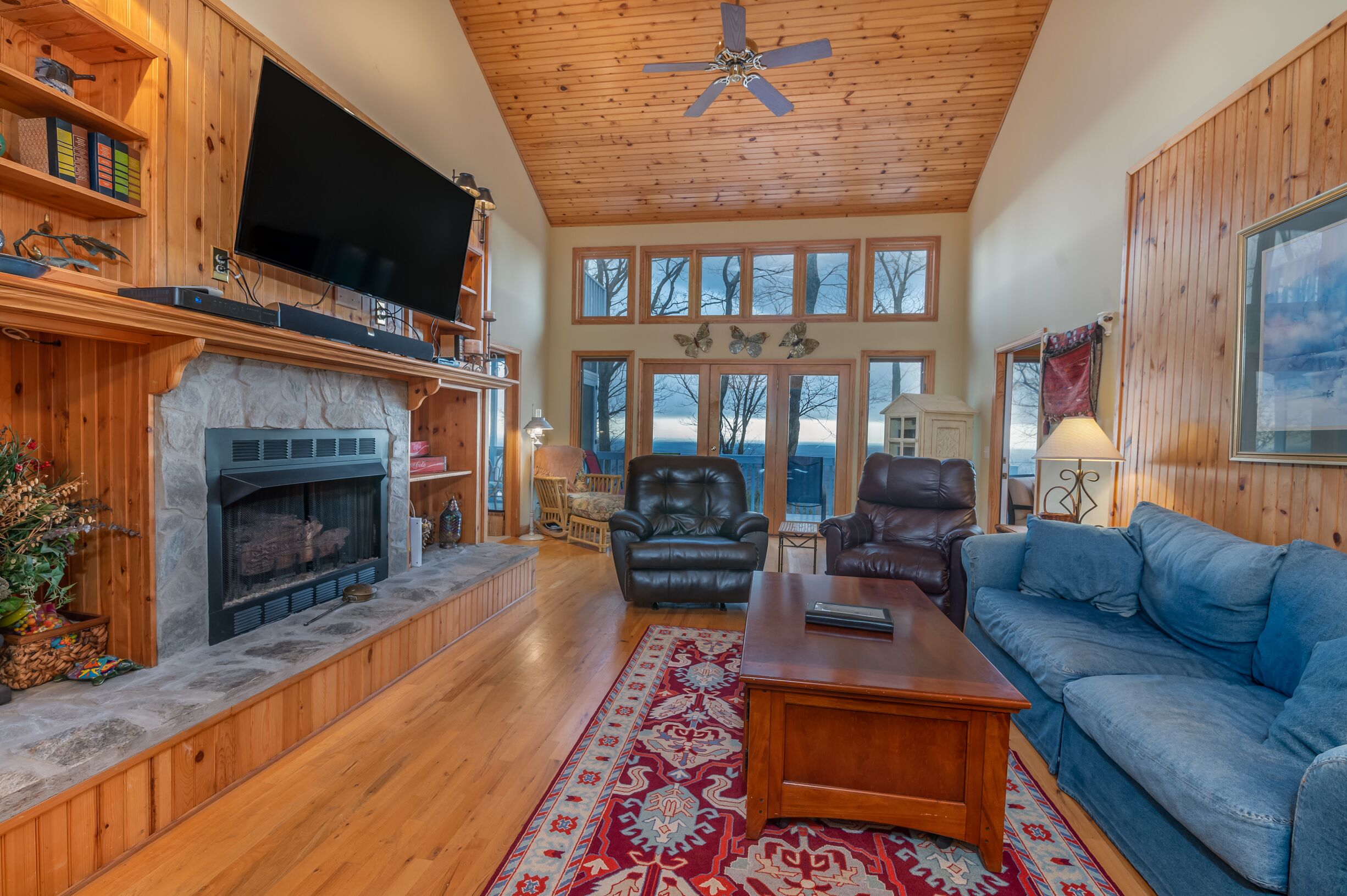 Blue Skies Family Friendly Home