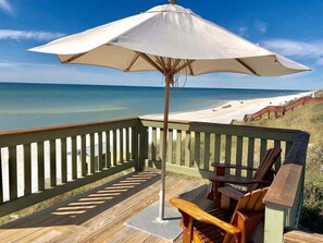 Property grounds - Gulf Views-Rosemary Beach Carriage House-2 Bikes (Rosemary Beach)