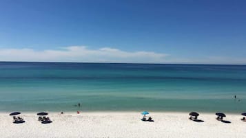 Vlak bij het strand
