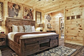 5 soverom, strykejern/-brett, internettilgang og sengetøy