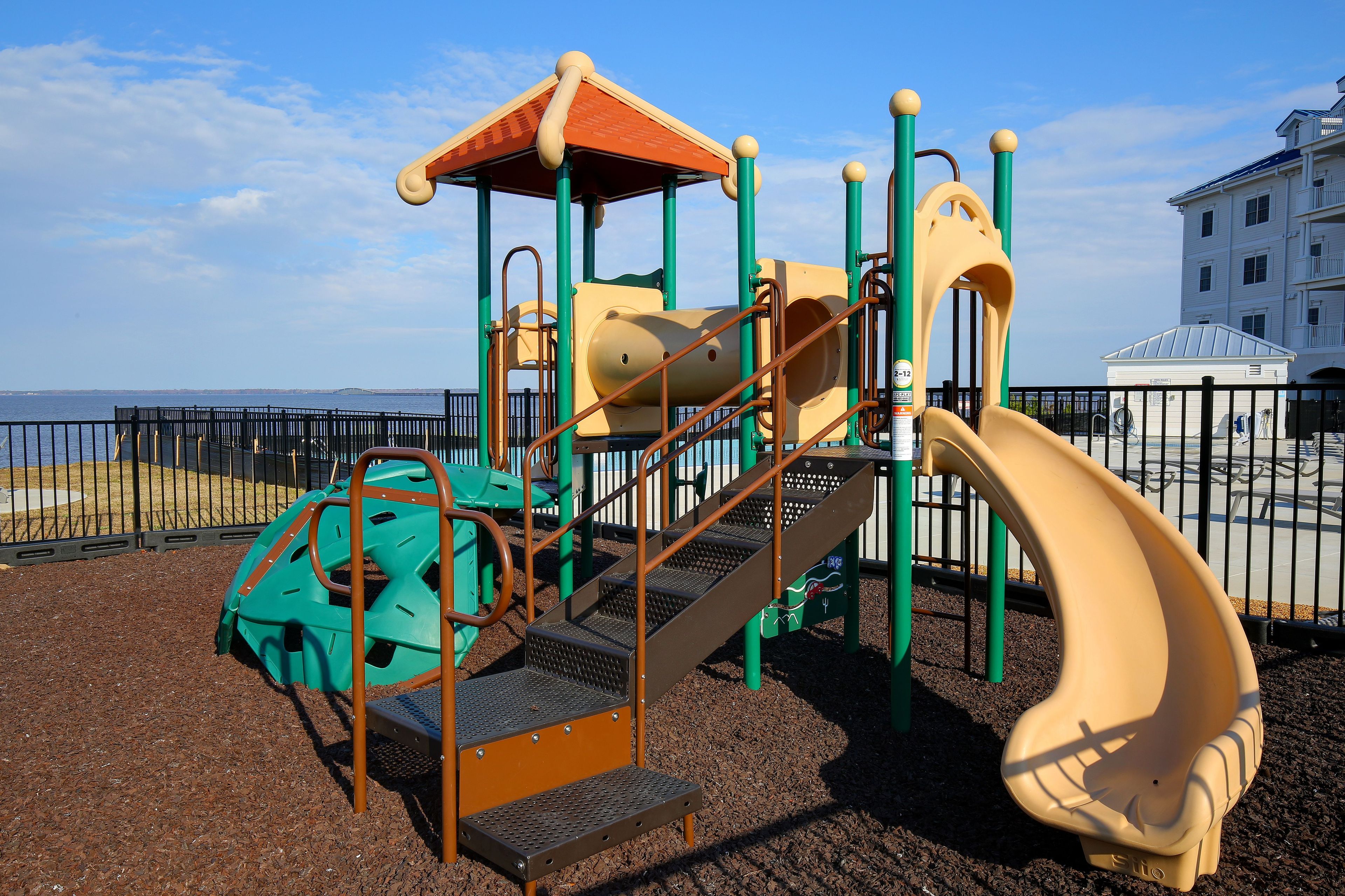 Aire de jeu extérieure pour enfants