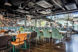 Dining - Radisson blue riverside (Göteborg)
