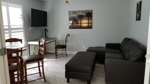 Smart TV - Central Florida Casi Casa - Titusville, Golfing, Biking, Space Center, Corp Rntl (Titusville)